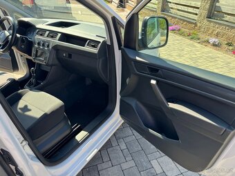Volkswagen Caddy Maxi 2,0 TDi 75kW 2x šoupačky Webasto 2017 - 10
