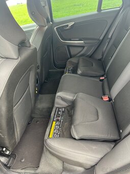 Volvo V60 2.0 D4, 120kW, 2014 - 10