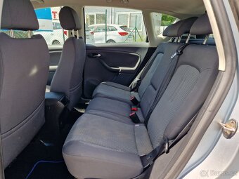 Seat Toledo 1.6i rok 2009 - 10