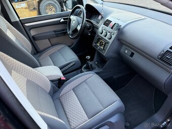 VW Touran cross 2.0 TDi 2010 - 10