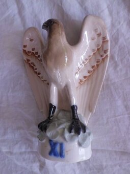 RARE -Stará Porcelánová Soška - SOKOL - Všesokolský Slet XI - 10