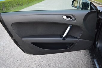 Audi TT 2.0TFSi - 147kw , S-Line , bez koroze - 10
