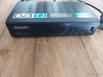 Televize Philips 32" (80 cm) + settopbox Evolveo - 10