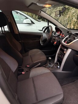 Peugeot 207 1.4 54 kW, r.v. 2011, 1. majitel, pouze 91000 km - 10