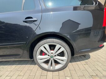 Škoda Octavia 2 RS 2.0 tdi 125kW - 10