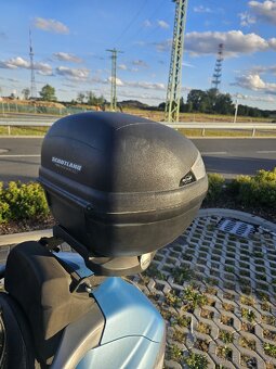 Piaggio mp3 250 - 10