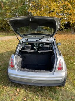 Mini Cooper One D panorama - 10