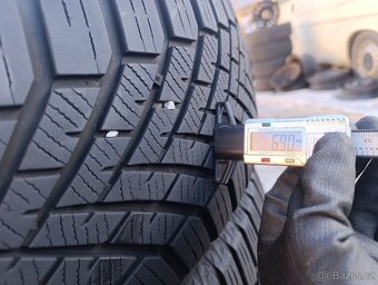 235/55 R20 102V Zimni pneu - 10