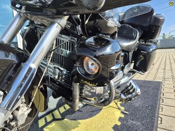 Honda GL 1500 CF Valkyrie - 10