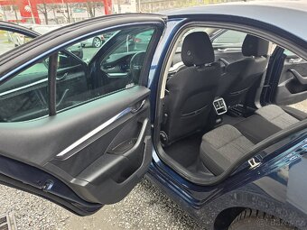 Škoda Octavia
IIII.2.0 TDI 110KW Led - 10