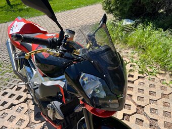 Aprilia Tuono - 10