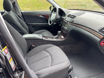 Mercedes-Benz Třídy E, 220 CDi 110kW Automat - 10