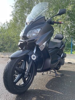 Yamaha XMAX 125 Sport - 10