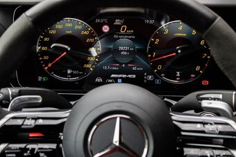 Mercedes-Benz AMG GT 63 S 4matic 470kw AT 9-st. 2023 - 10