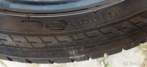 Nokian Tyres WR Snowproof P  XL 245/45 R19 Zimní Pneu. 8mm - 10