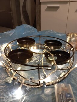 Prodám kovový svícen - 10