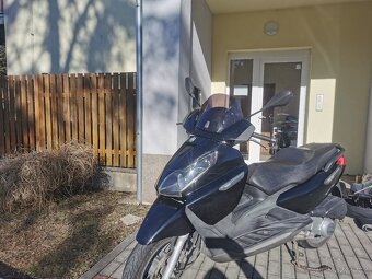 Piaggio X7 125 - 10