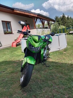 Kawasaki Z750 - 10