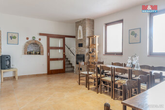 Prodej rodinného domu, 173 m², Zaječí, ul. Zahradní - 10