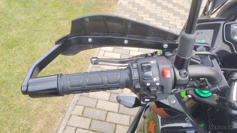 Kawasaki Versys 650 - 10