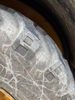 Na prodej: Kolový nakladač CAT 908 (2018) - 10