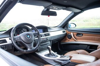 BMW Rad 3 325i A/T Cabiro E93 - 10