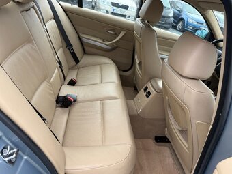 BMW 320D e90 120kW Xenony - 10