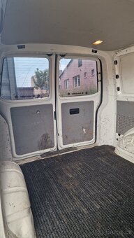 Volkswagen T5 11/2010,1968 cm3 - 10