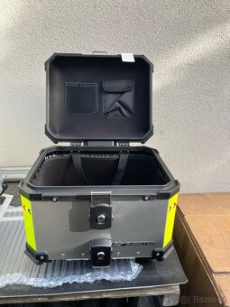 Alu kufry 2x boční a Topcase - 10