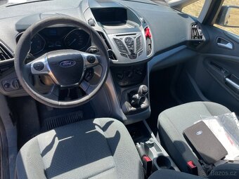 Ford C-MAX Grand - 10