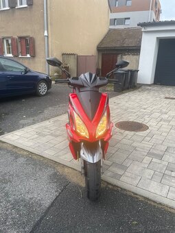 Skútr 125 - 10