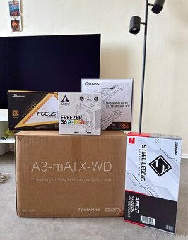 Herní PC v minimalistickém designu/Ryzen 7 9700X/ RX 9070 XT - 10