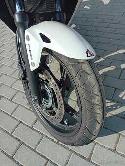 Prodám Hondu CBR 300R - 10