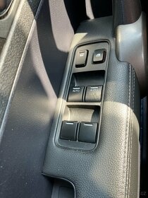 CR-V ELEGANCE, 2.0i benzín, 4x4, tažné, webasto - 10