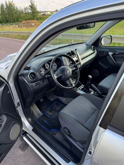 Toyota RAV4 2.0 D-4D 85kw - 10