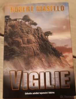Knihy - thrillery, historické thrillery - 10