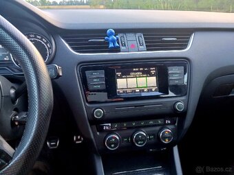 Škoda Octavia RS 2.0 TSI 162 kW - 10