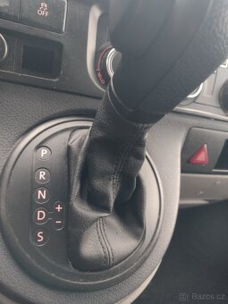 Volkswagen Transporter T5 2.0TDI  103kW - 10