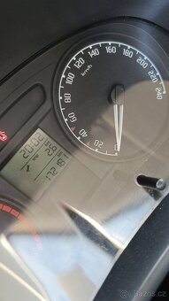 Skoda fabia - 10
