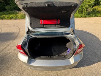 VOLVO S80 2.4 D5 RV. 2011 MANUÁL , KUŽE, ODNÍMATELNÉ TAŽNÉ - 10