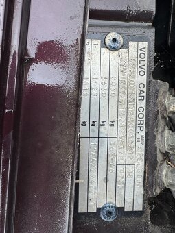 Volvo S60 D5 136kW + nová STK , závada - 10