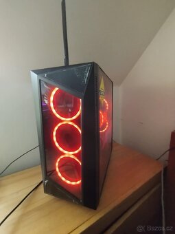 Domácí PC - i7 RX 580 Nitro+ SSD - 10