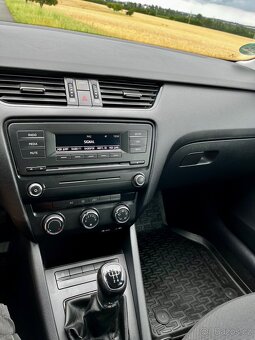 ✅ŠKODA OCTAVIA III COMBI 1.6 TDI 77KW SERVISNÍ KNIHA✅ - 10