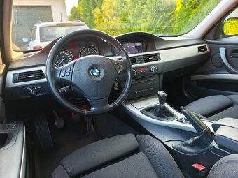 BMW E91 330D facelift touring - 10