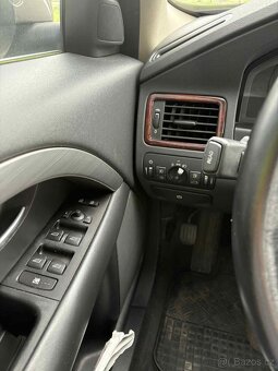 VOLVO S80 2.4 D5 120kw RV. 2006 MANUÁL ,KŮŽE - 10