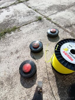 Křovinořez HECHT 154 s velkým příslušenstvím - 10