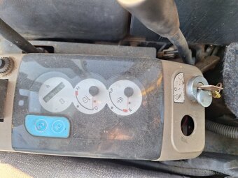 KOMATSU PC 50 MR - 2 - 10