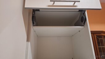 Kuchyňská linka německé výroby - 10