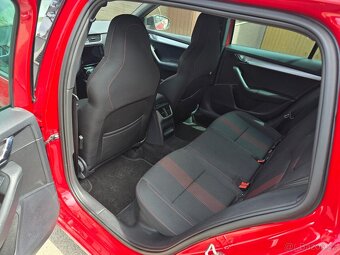 ŠKODA OCTAVIA III KOMBI 03/2020 2.0TDI 110KW Sport Edition - 10