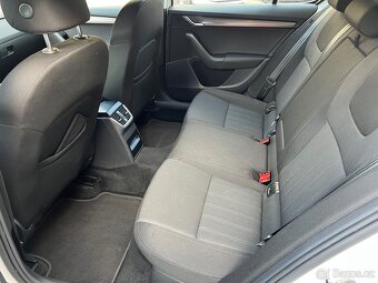 škoda octavia 3 2.0tdi 4x4, FULLED,ČR, SERVISKA - 10